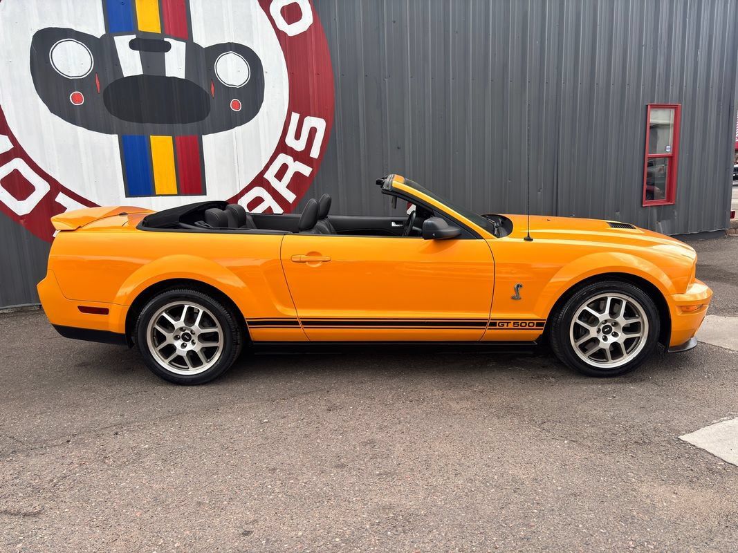 Used 2009 Ford Mustang Shelby GT500 RWD image 3