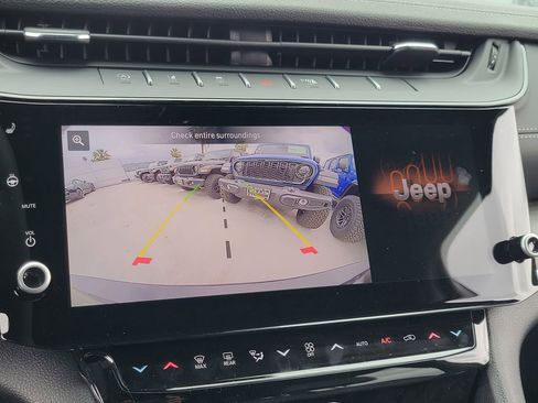 New 2026 Jeep Grand Cherokee L Limited w/ Limited Altitude Package image 9