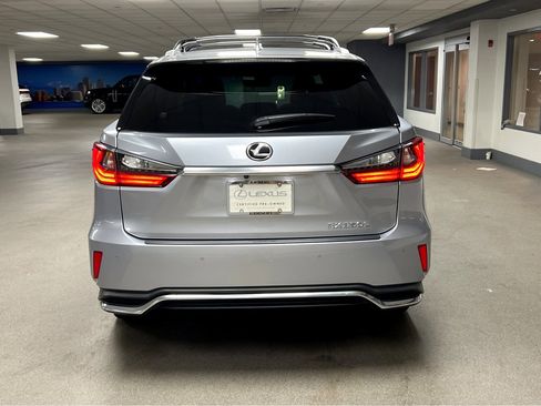 Certified 2022 Lexus RX 350L Premium w/ Premium Package image 6