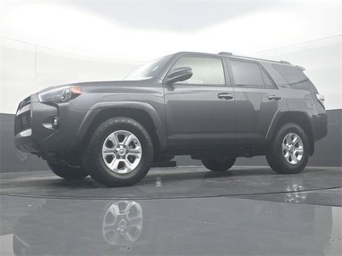 Used 2023 Toyota 4Runner SR5 image 29