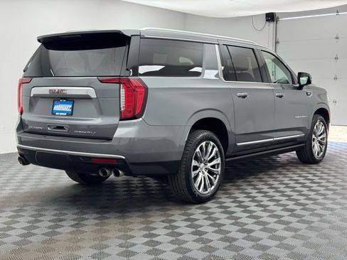 Used 2022 GMC Yukon XL Denali image 31