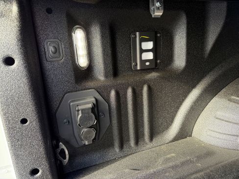 Certified 2024 Ford F350 Lariat w/ Lariat Ultimate Package image 43