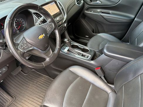 Used 2019 Chevrolet Equinox Premier AWD/4WD image 11