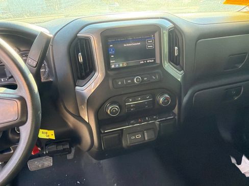 Used 2021 Chevrolet Silverado 1500 Custom RWD image 11
