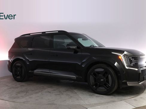 Used 2024 Kia EV9 GT-Line image 14