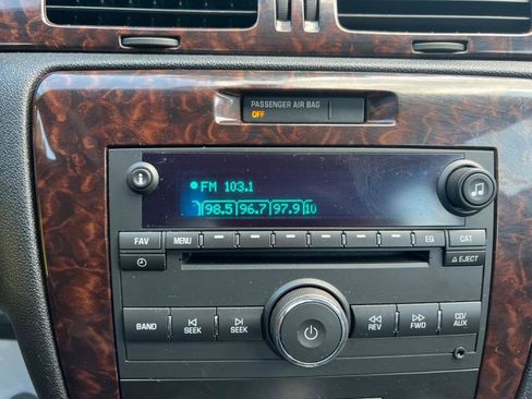 Used 2016 Chevrolet Impala LTZ image 17