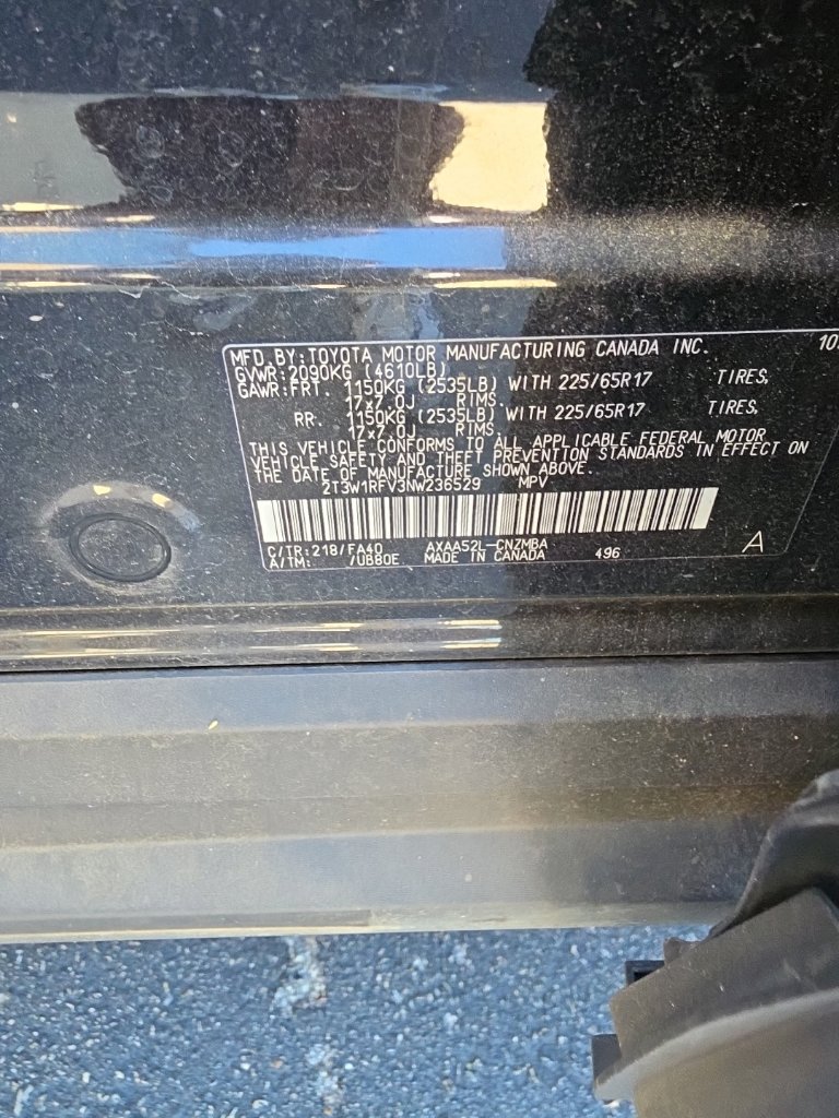 Used 2022 Toyota RAV4 XLE w/ Convenience Package FWD image 9
