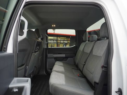 Used 2022 Ford F150 XLT w/ Trailer Tow Package image 25