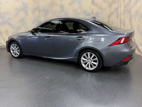 Used 2016 Lexus IS 300 AWD w/ Premium Package image 4