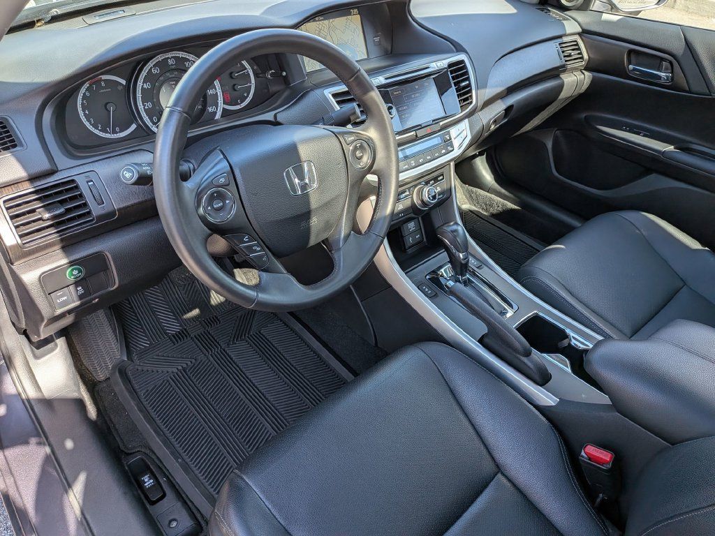 Used 2015 Honda Accord EX-L image 10