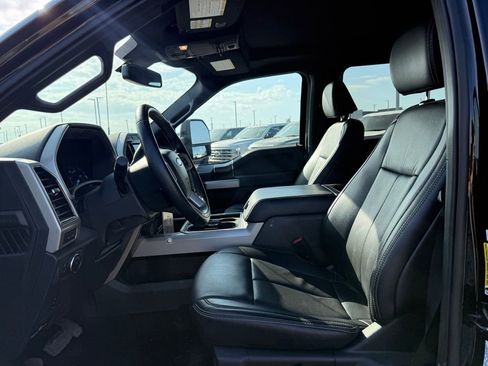 Used 2022 Ford F250 Lariat w/ Tremor Off-Road Package image 5