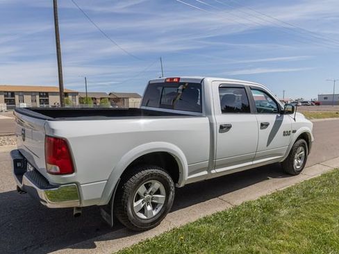Used 2018 RAM 1500 Outdoorsman AWD/4WD image 5