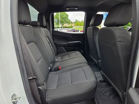 Used 2023 Chevrolet Colorado W/T RWD image 15
