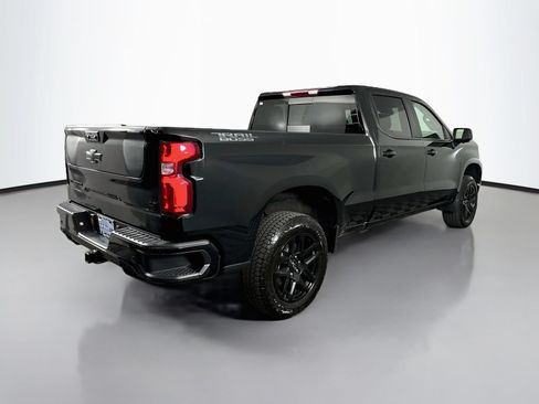 Used 2025 Chevrolet Silverado 1500 LT Trail Boss w/ LT Trail Boss Premium Package AWD/4WD image 7
