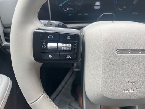 Used 2026 Hyundai Santa Fe Limited FWD image 15