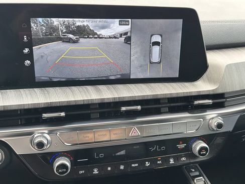 Used 2024 Kia Telluride SX FWD image 14