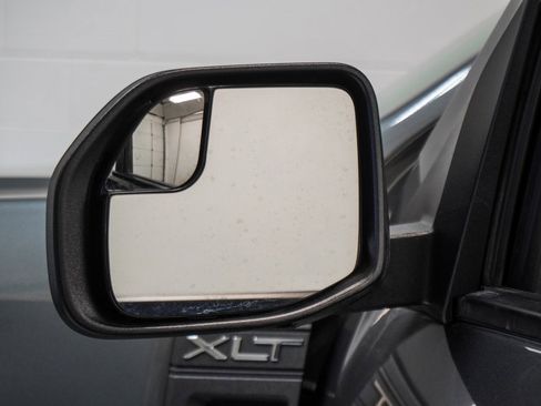 Used 2024 Ford Maverick XLT image 40