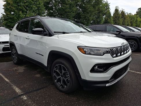 New 2026 Jeep Compass Limited w/ Sun, Sound & Navigation Group AWD/4WD image 2