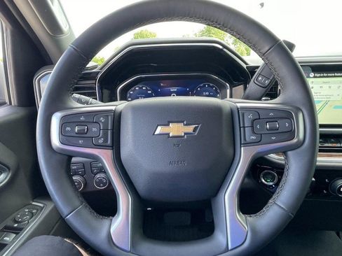 Used 2025 Chevrolet Silverado 1500 LT w/ Work Truck Package AWD/4WD image 26
