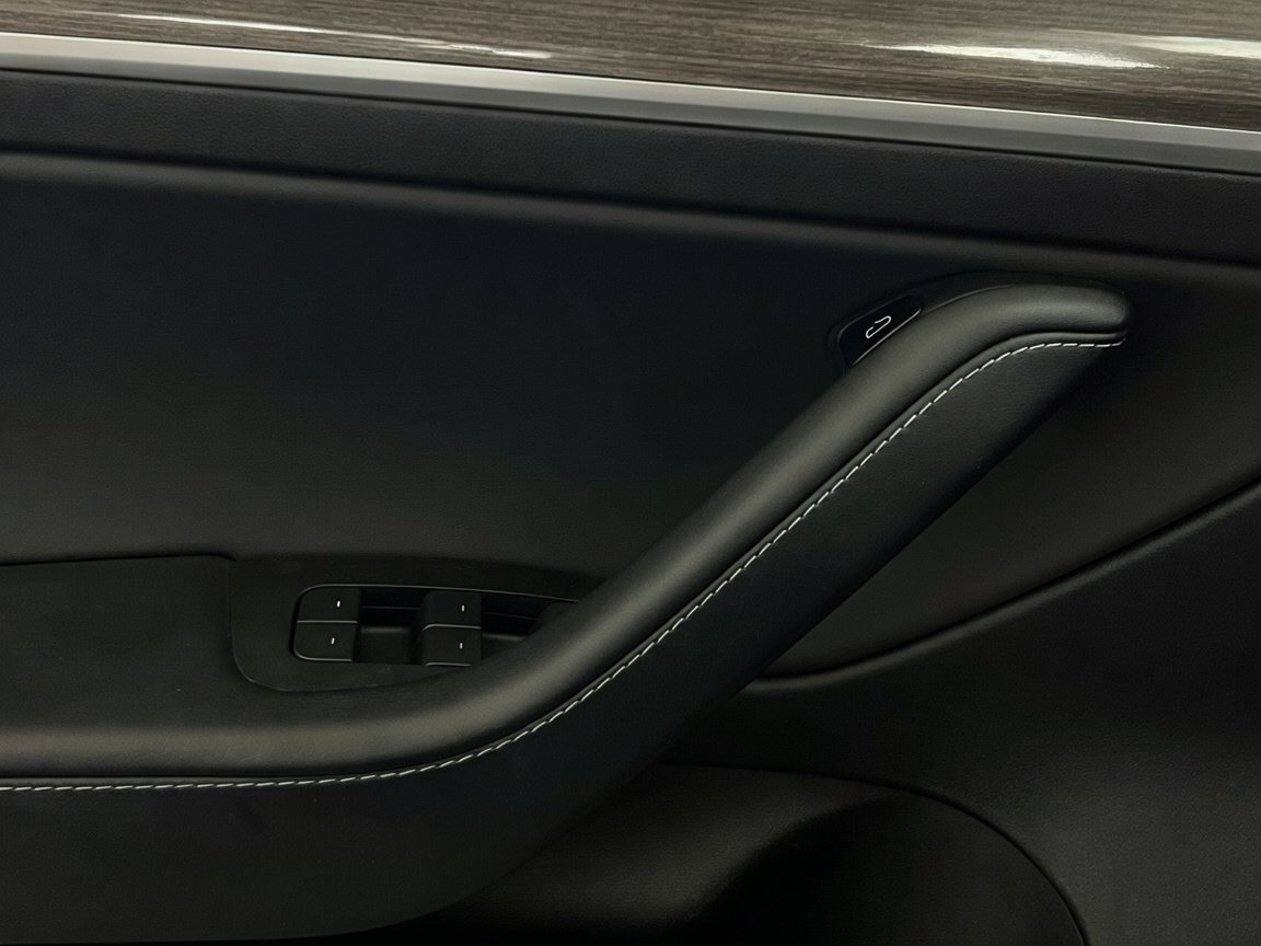 Used 2023 Tesla Model 3 Standard Range RWD image 14