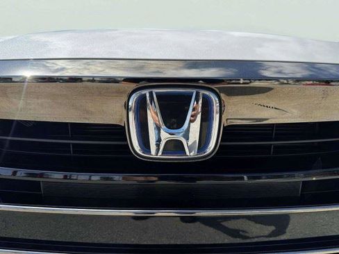 Used 2022 Honda Accord Sport image 13