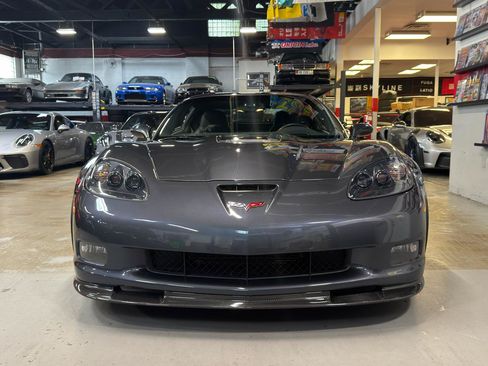 Used 2009 Chevrolet Corvette ZR1 w/ Preferred Equipment Group RWD image 2