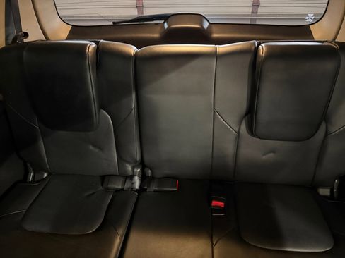 Used 2021 Nissan Armada SL image 27