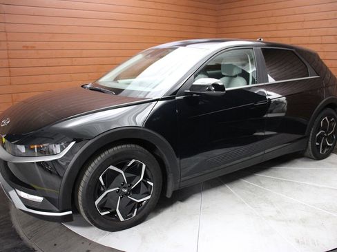 Used 2023 Hyundai Ioniq 5 SEL w/ Cargo Package image 5