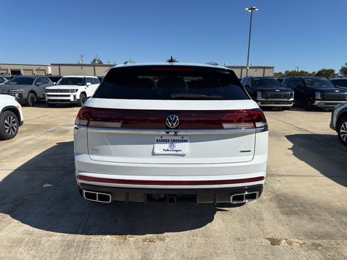 New 2026 Volkswagen Atlas Cross Sport SEL Premium R-Line AWD/4WD image 6