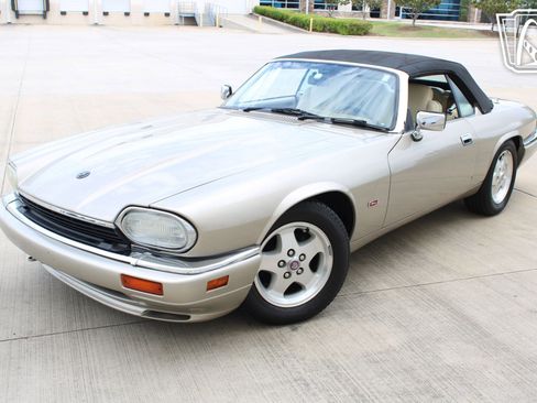 Used 1995 Jaguar XJS 4.0 Convertible image 34