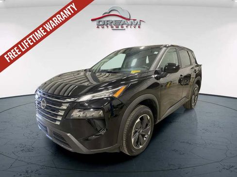 Used 2025 Nissan Rogue SV AWD/4WD image 3