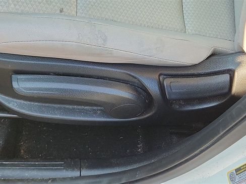 Used 2022 Kia Soul LX w/ Technology Package image 16