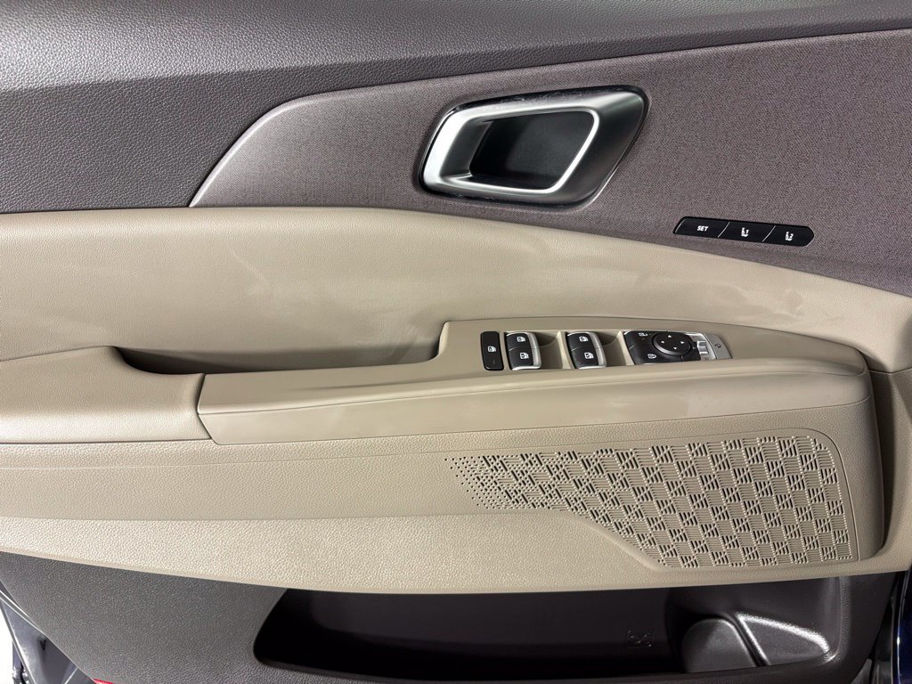 New 2026 Kia Carnival EX FWD image 19