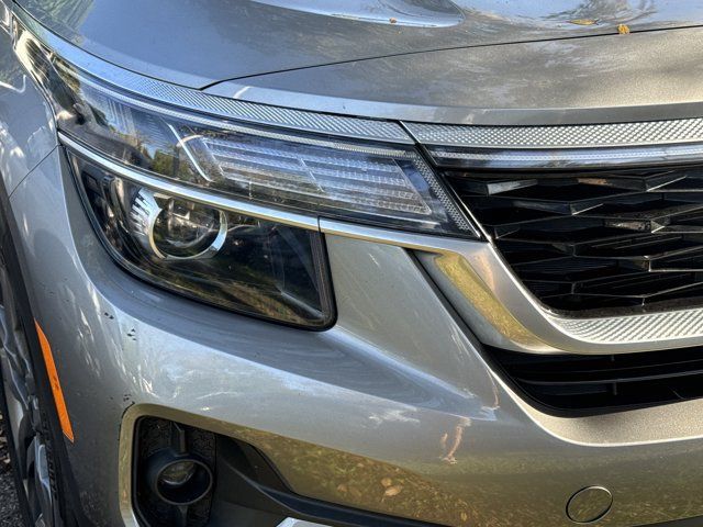 Used 2023 Kia Seltos S FWD image 7