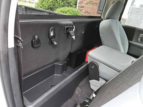 Used 2017 RAM 1500 Tradesman w/ Power & Remote Entry Group AWD/4WD image 30