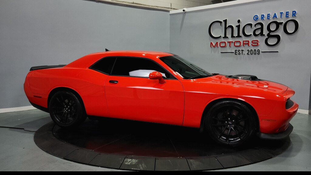 Used 2022 Dodge Challenger R/T Scat Pack w/ Shaker Package RWD image 13