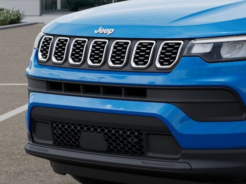 New 2025 Jeep Compass Sport image 7