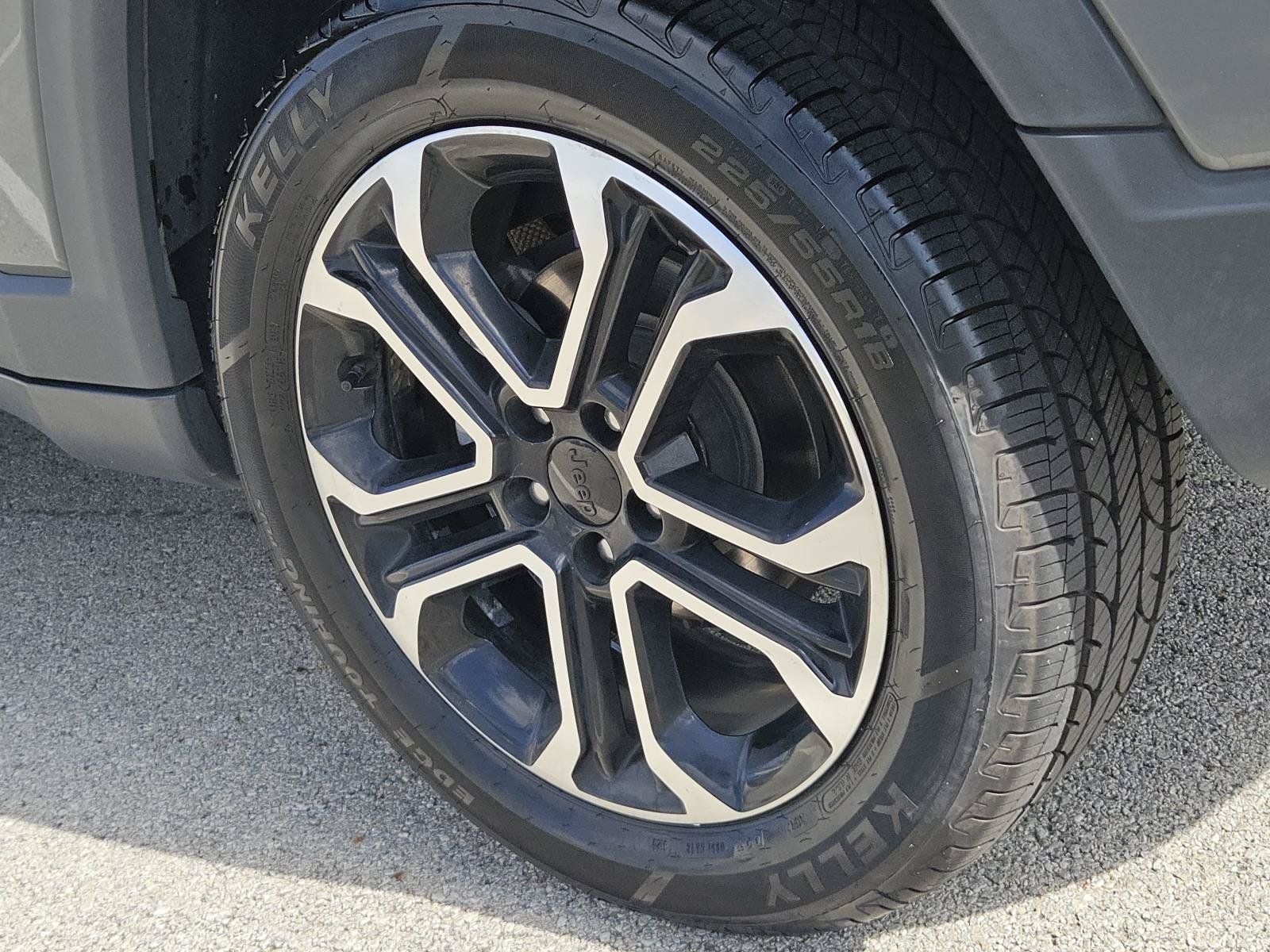 Used 2024 Jeep Compass Limited AWD/4WD image 7