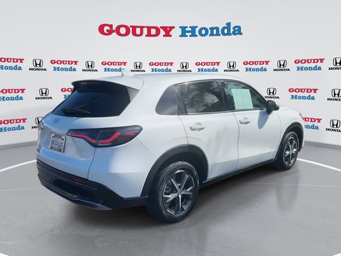 Certified 2023 Honda HR-V EX-L image 8