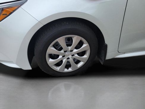 Certified 2026 Toyota Corolla LE image 31