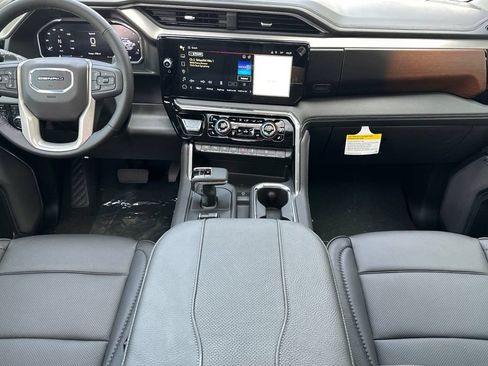 New 2026 GMC Sierra 1500 Denali AWD/4WD image 13