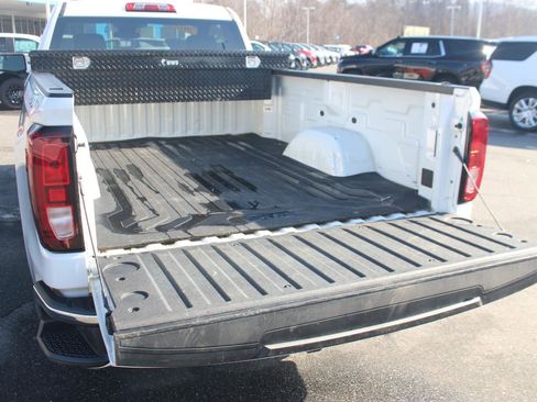 Used 2025 GMC Sierra 1500 Pro w/ Pro Value Package image 12