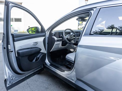 Used 2025 Hyundai Tucson SEL AWD/4WD image 24
