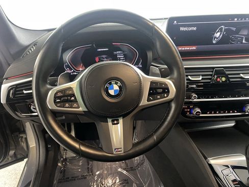 Used 2023 BMW M550i xDrive image 14