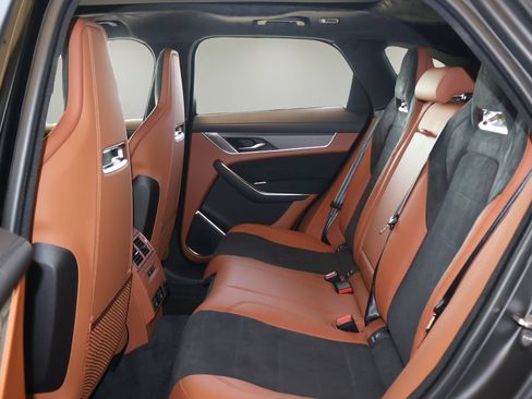 New 2026 Jaguar F-PACE SVR AWD/4WD image 8