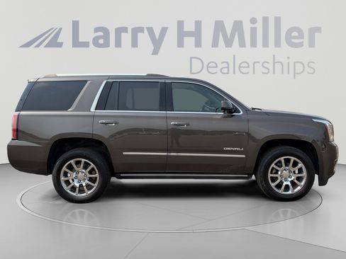 Used 2019 GMC Yukon Denali AWD/4WD image 7