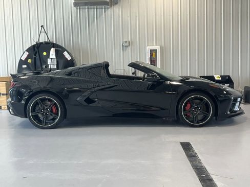 Used 2020 Chevrolet Corvette Stingray Premium Cpe w/ 3LT Preferred Equipment Group RWD image 2