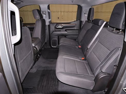 Used 2024 Chevrolet Silverado 1500 LT image 16