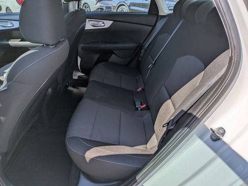Used 2023 Kia Forte LX FWD image 29