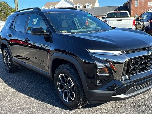 New 2026 Chevrolet Equinox ACTIV w/ Convenience Package III image 3